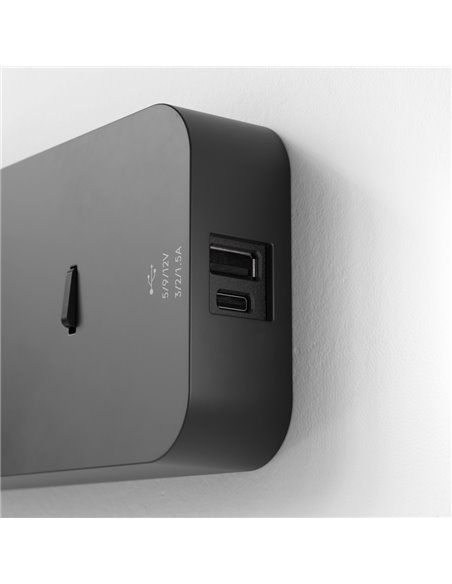 Astro Enna Surface USB A+C wall lamp