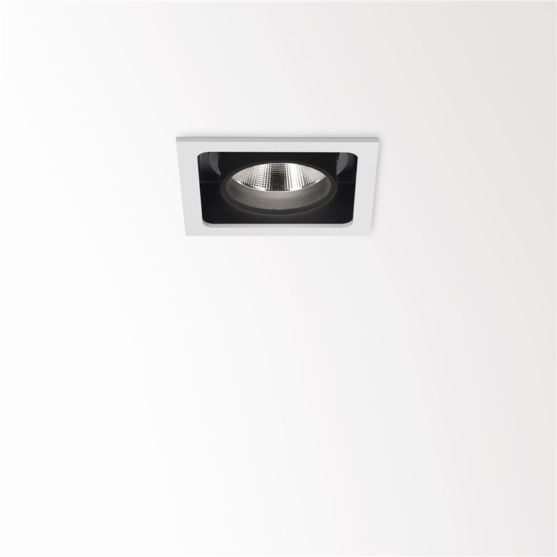 Delta Light Minigrid In 1 Hp recessed spot
