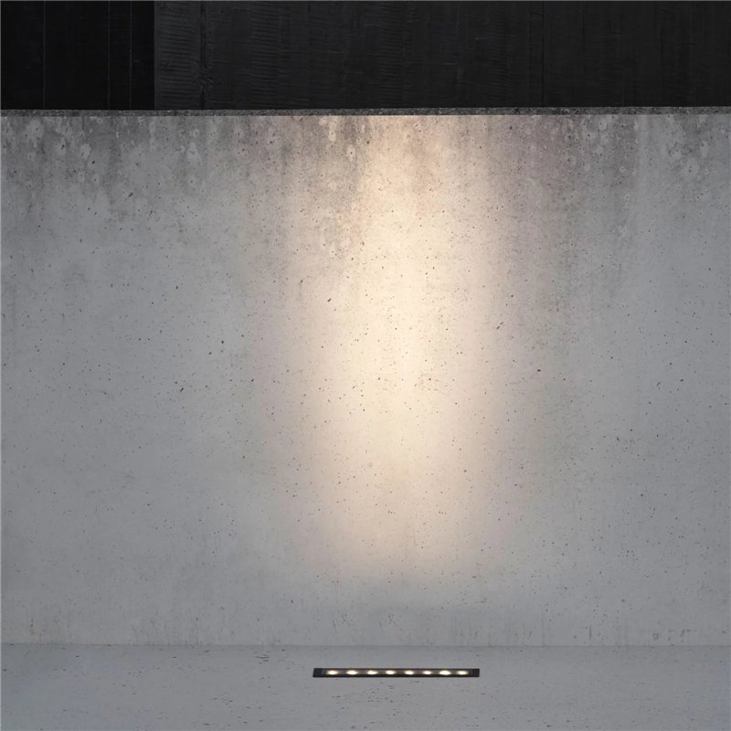 Delta Light Logic Linear 440 Wallgrazer Grondlamp