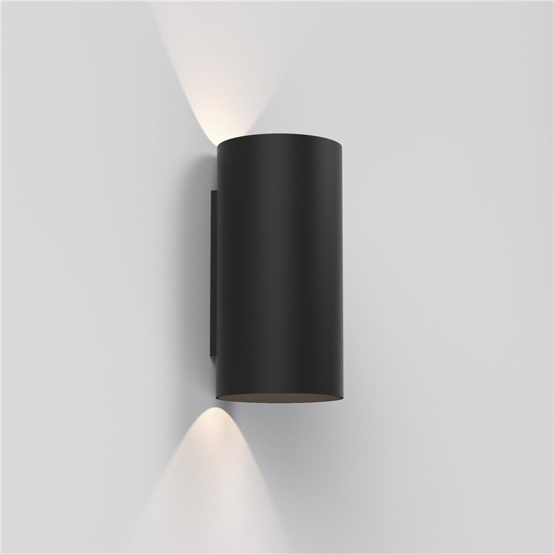 Astro Yuma 240 LED | Applique