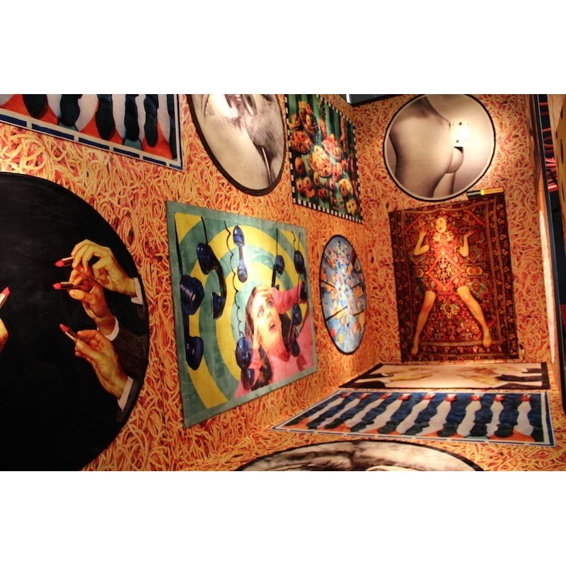 SELETTI Toiletpaper Tapijt - Vrouw in tapijt